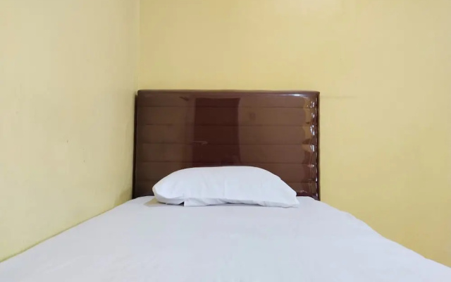Risqia Homestay Syariah by Cocotel