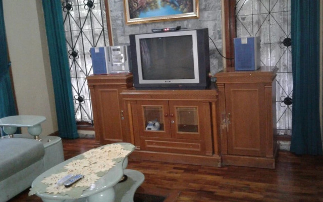 Villa Kota Bunga Teratai