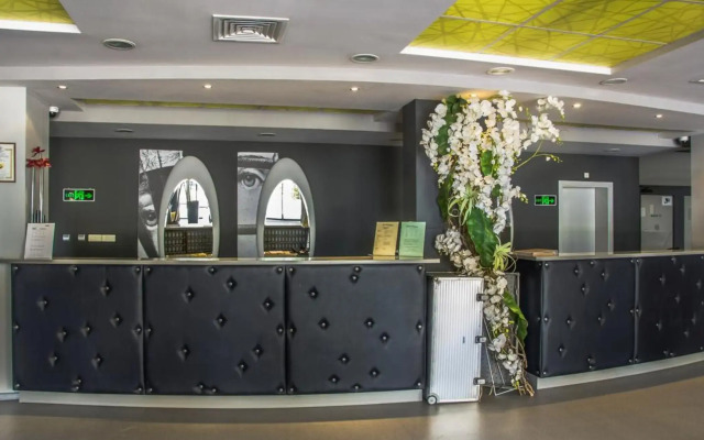 Hotel Gladiola Star