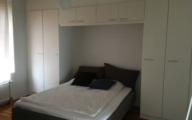 Отель Helsinki South Central Apt Hietalahti Финляндия, Хельсинки - отзывы, цены и фото номеров - забронировать отель Helsinki South Central Apt Hietalahti онлайн комната для гостей