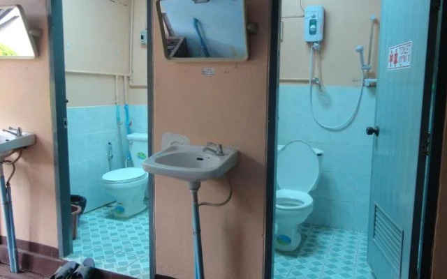 Baanfai Guesthouse
