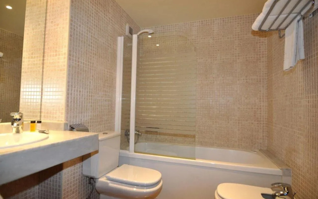 Aparthotel Solé
