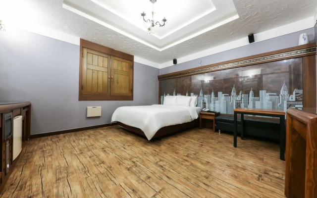 Amore Motel