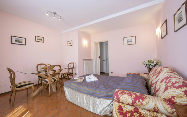 Easy Central Stresa