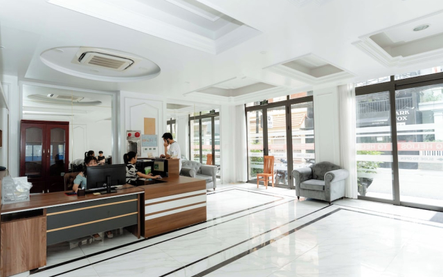 TQ Helios Hotel & Apartment