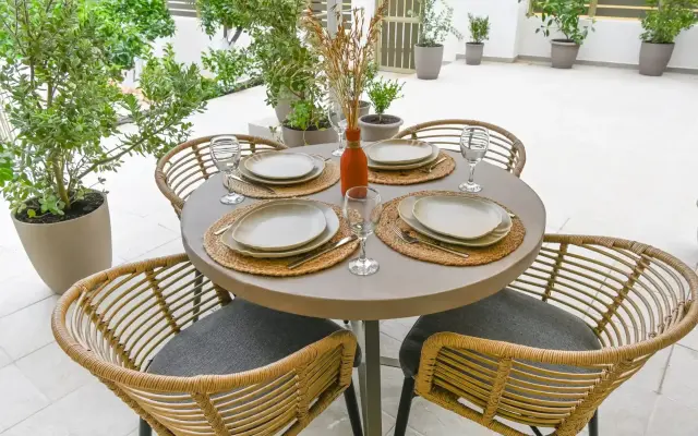Vivis Hub City Luxury Apartments