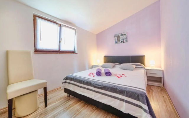 Holiday Home & Apartments Primavera