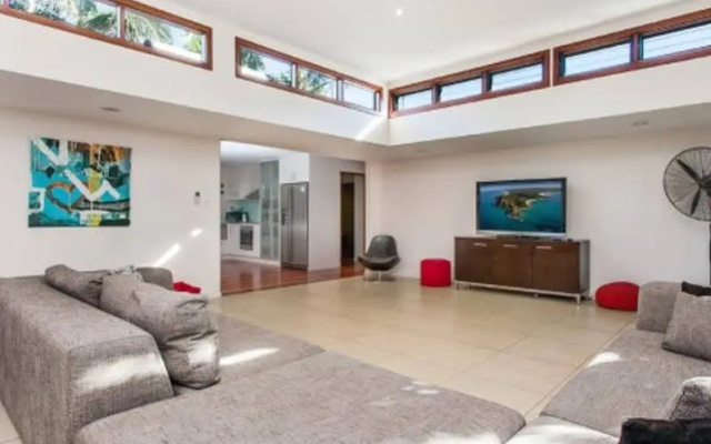 LeeShell Beach Retreat