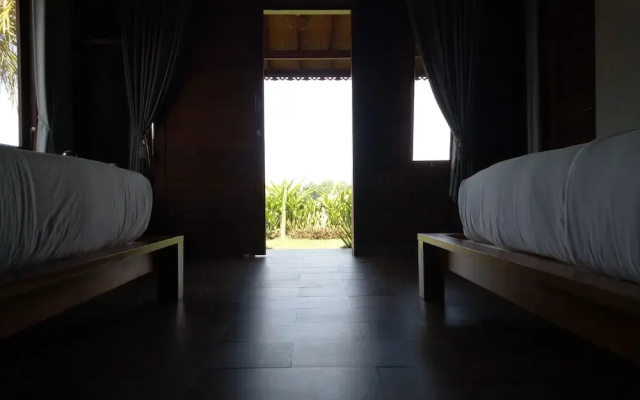 Emir surfcamp