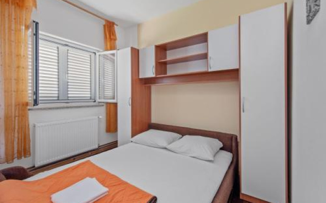 Aparthotel Vila Danica