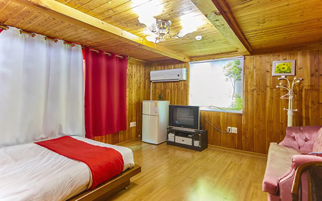 Gapyeong Longicorn Plus Pension