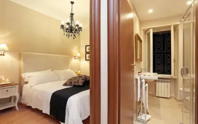 Via della Vite 2nd Floor Apartment