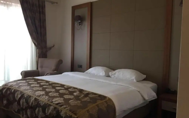 YZE Pirlanta Hotel