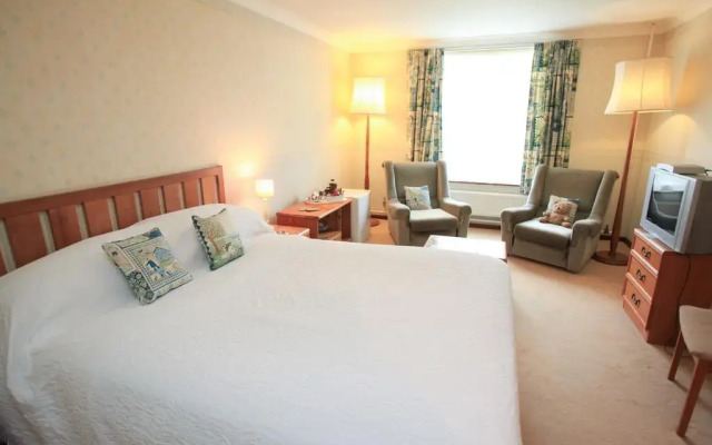 Evesham Hotel