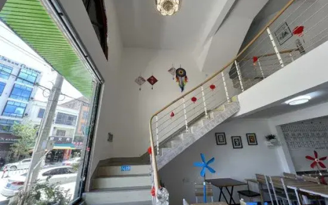 Beihai Sanheyuan Homestay (Yintan Branch)