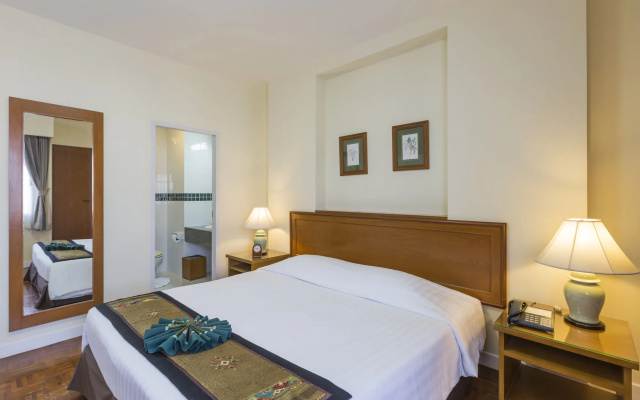 Kameo House Hotel and Serviced Apartments