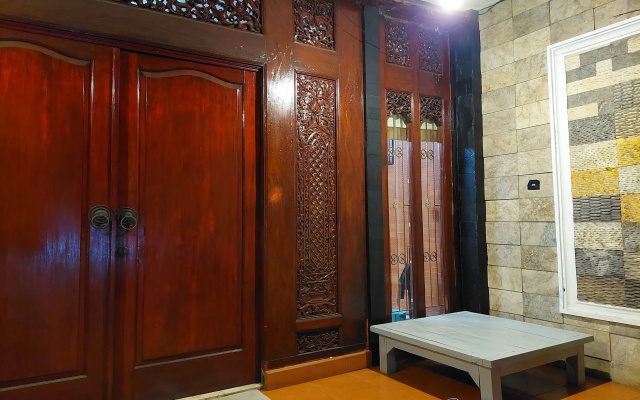 Dewi House Pondok Hijau Parongpong Bandung 1