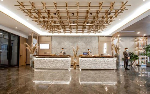 Yunya Interational Hotel(Kuanzhai  Xiangzi Jinli)