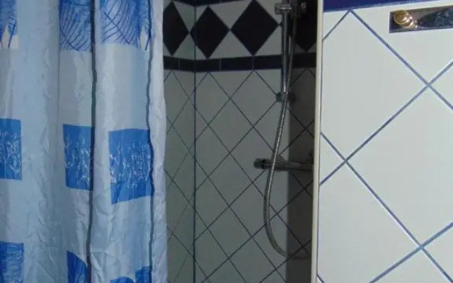 Leander Apartman