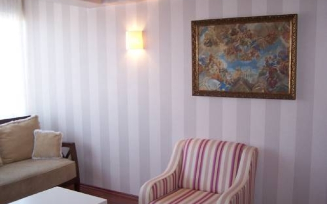 Отель Airport House комната для гостей