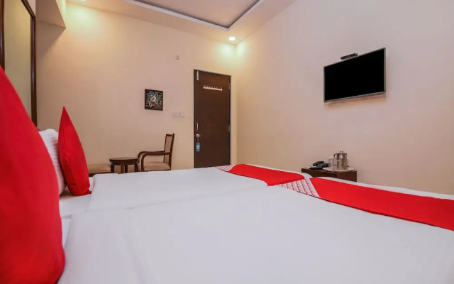 OYO 15928 Hotel Midtown