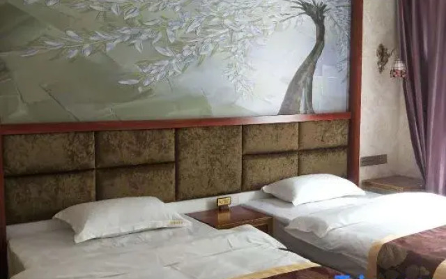 Li Huangjinlin Homestay
