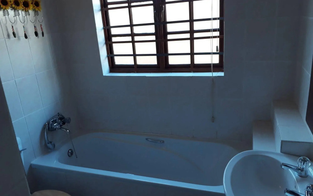 Tourist Lodge Gansbaai