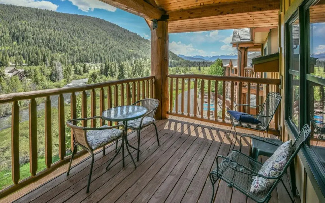 Hidden River Lodge 5995
