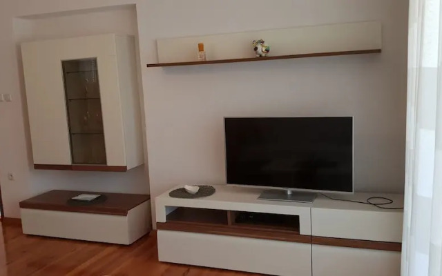 Apartment Ljiljana