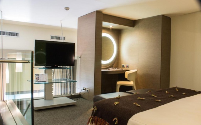 UNA HOTELS T Hotel Cagliari