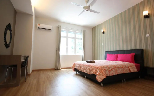 Shamrock Beach Villas 9