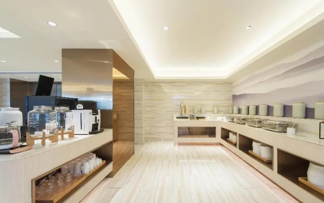 Ji Hotel Lanzhou Zhongchuan Airport