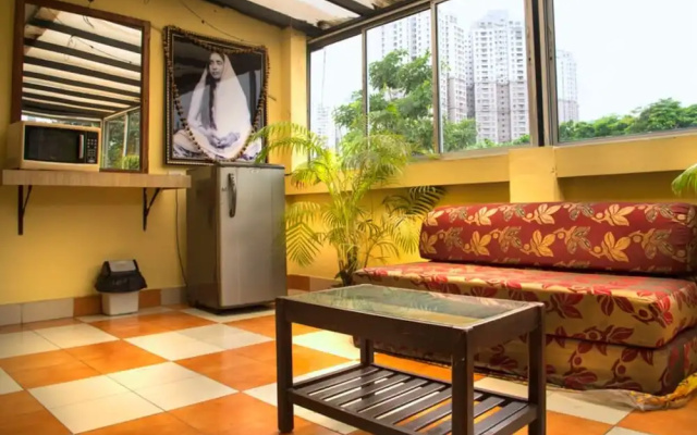 Goroomgo Royal Inn Tallygunge Kolkata