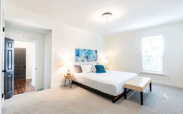 Delta View Retreat Suites