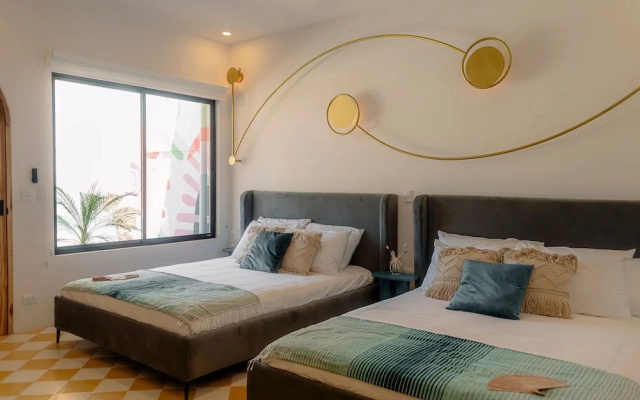 Hotel Amavi