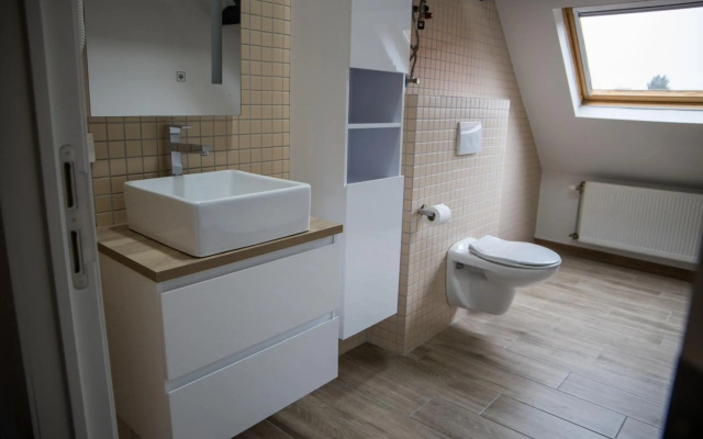 Guzy hotel