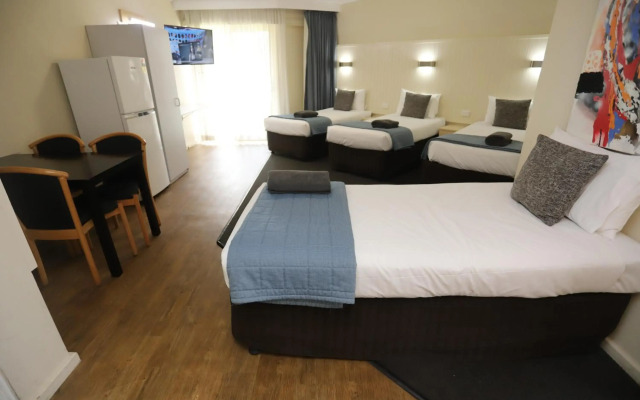 Sleepy Hill Motor Inn