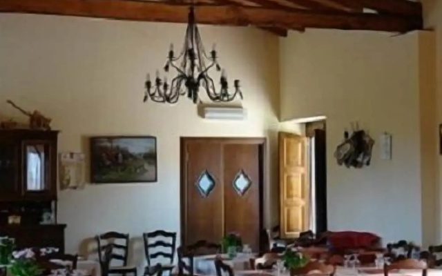 La Grevillea