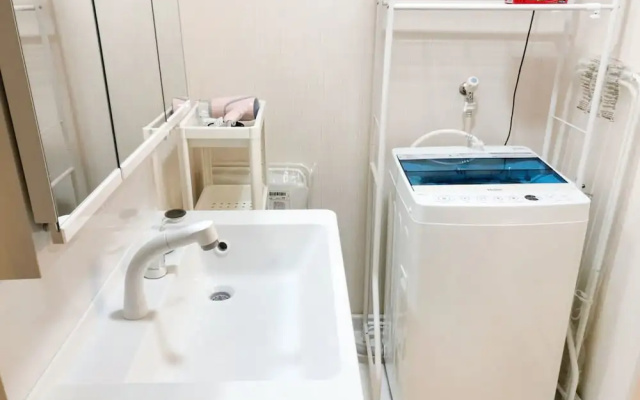 Shinsaibashi Family House