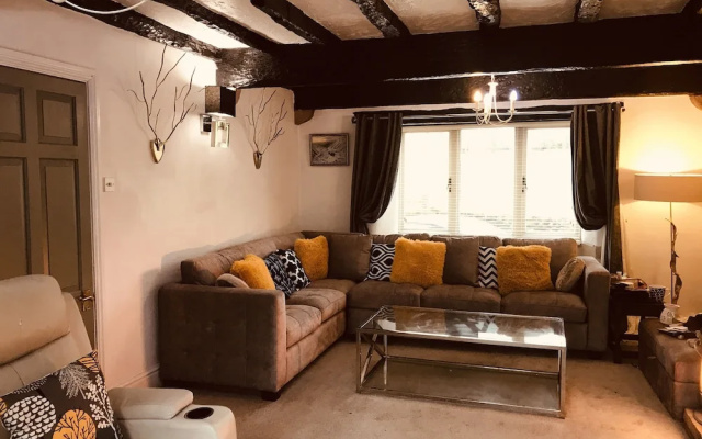 3 Bedroom Country Retreat - Dogs Welcome