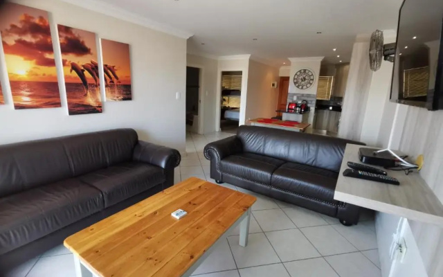 9 Neptune Terrace Beach Apartment