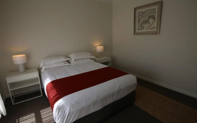 Wagga Showground Villas