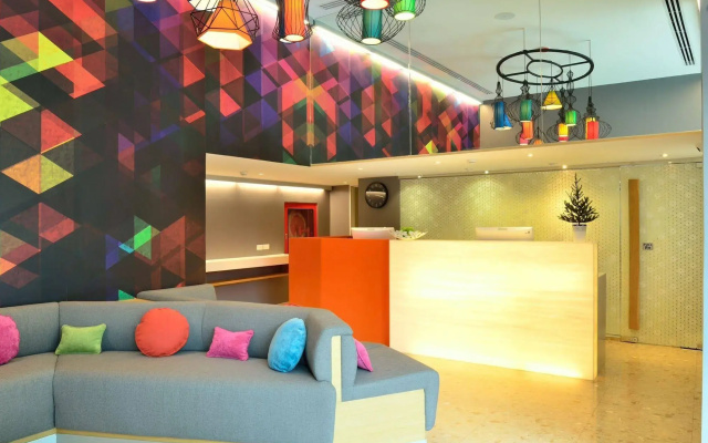 Bizotel Premier Hotel & Residence