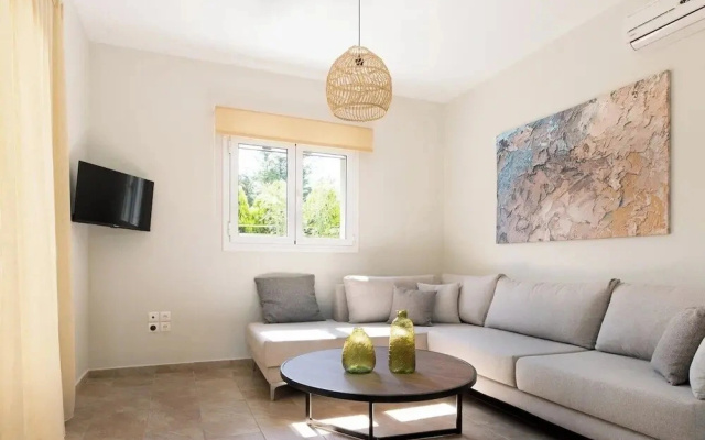 Vasilopoulos Residences - Villa Chloe