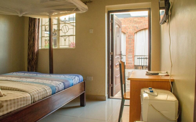 Satellite One Hotel