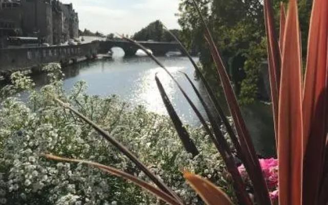 Sous Les Etoiles Metz Luxembourg Cityroom57