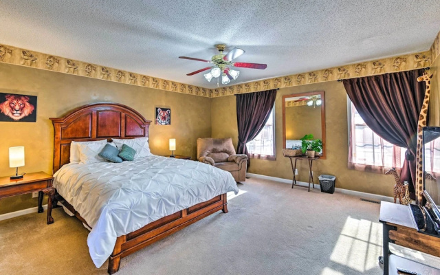 Pet-friendly Clarksville Home w/ Backyard!
