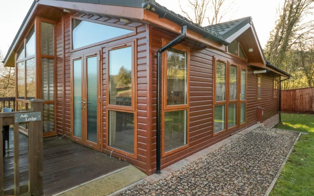 Ash Lodge