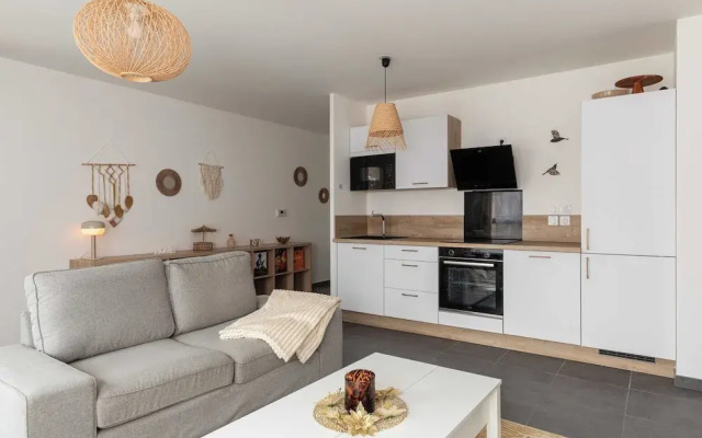 Charming Apartment 2br/4p - Near to Lyon