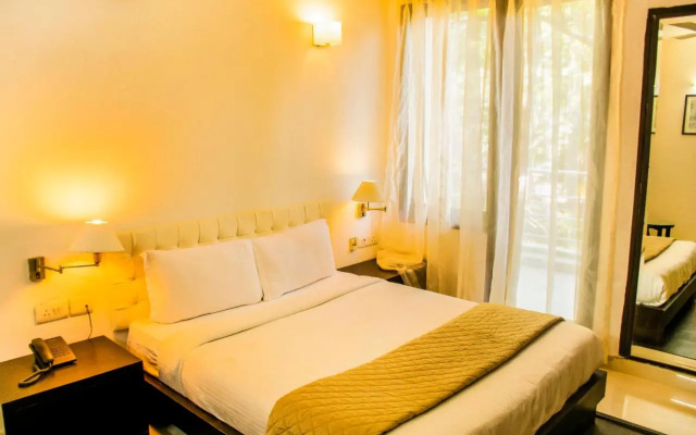 FabHotel Anutham Saket